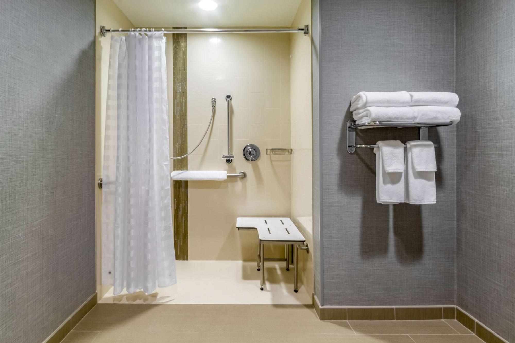 Hyatt Place Blacksburg/University מראה חיצוני תמונה